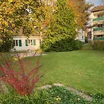 Auessere Apartment