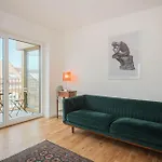 Modern Apartment In The Heart Of Basel