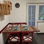 Nice Cozy Apartment In The Heart Of Basel