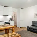 Baseliving Apartment - St Jakob, Near Esc - Bahnhof Sbb