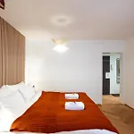 Boutique Apartment Im Trendigen Quartier Am Rhein