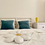 Cozy & Central - New Room In Basel, Gundeli