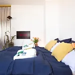 Studio Silver, Cosy-Central-City Appartment