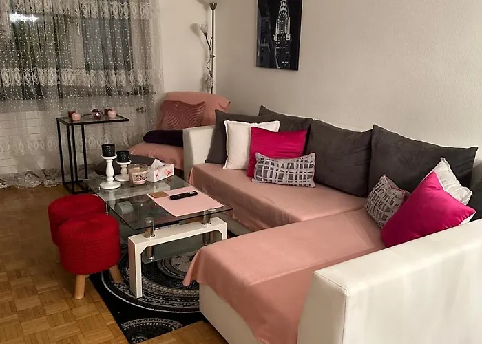 Schoene Suite In Der City Of Basel