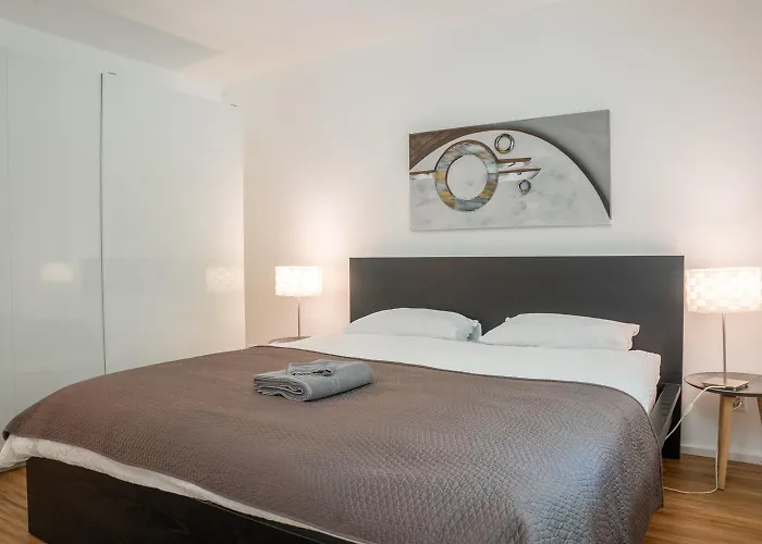 Baseliving Apartment - St Jakob, Near Esc - Bahnhof Sbb