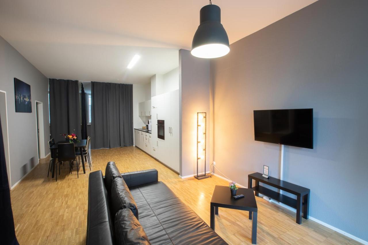 Proapartment Apartment *