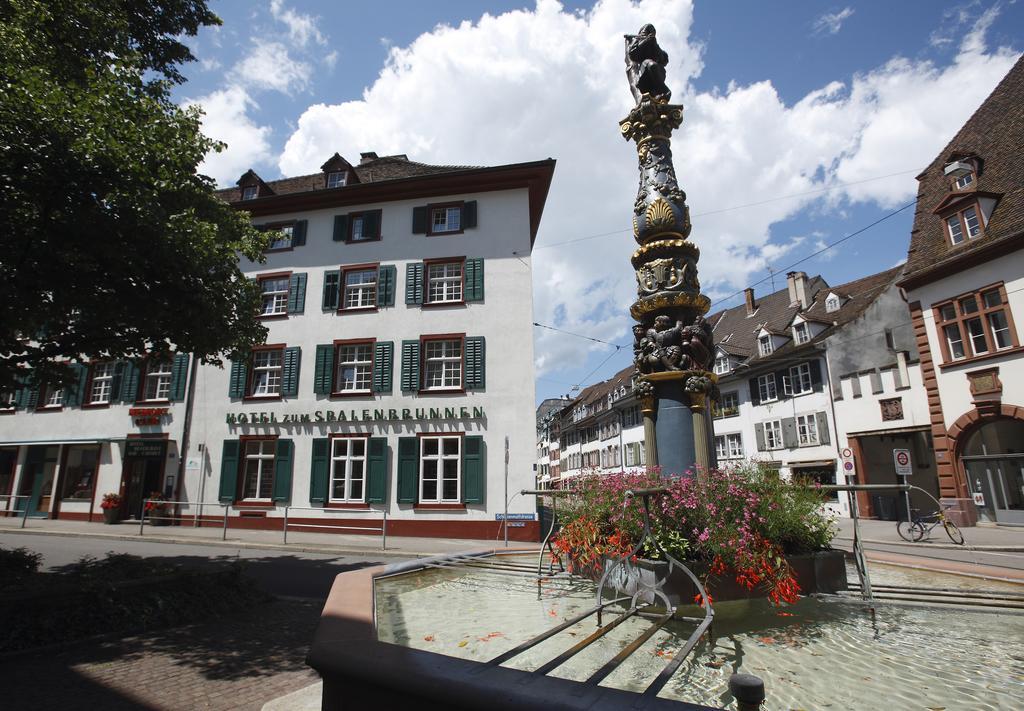Spalenbrunnen & Restaurant Center 3*