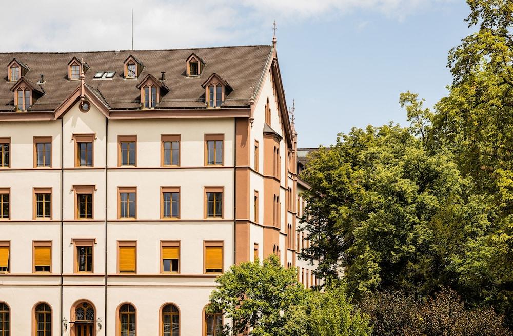 Odelya - Stadthotel Im Park Hotel 3*