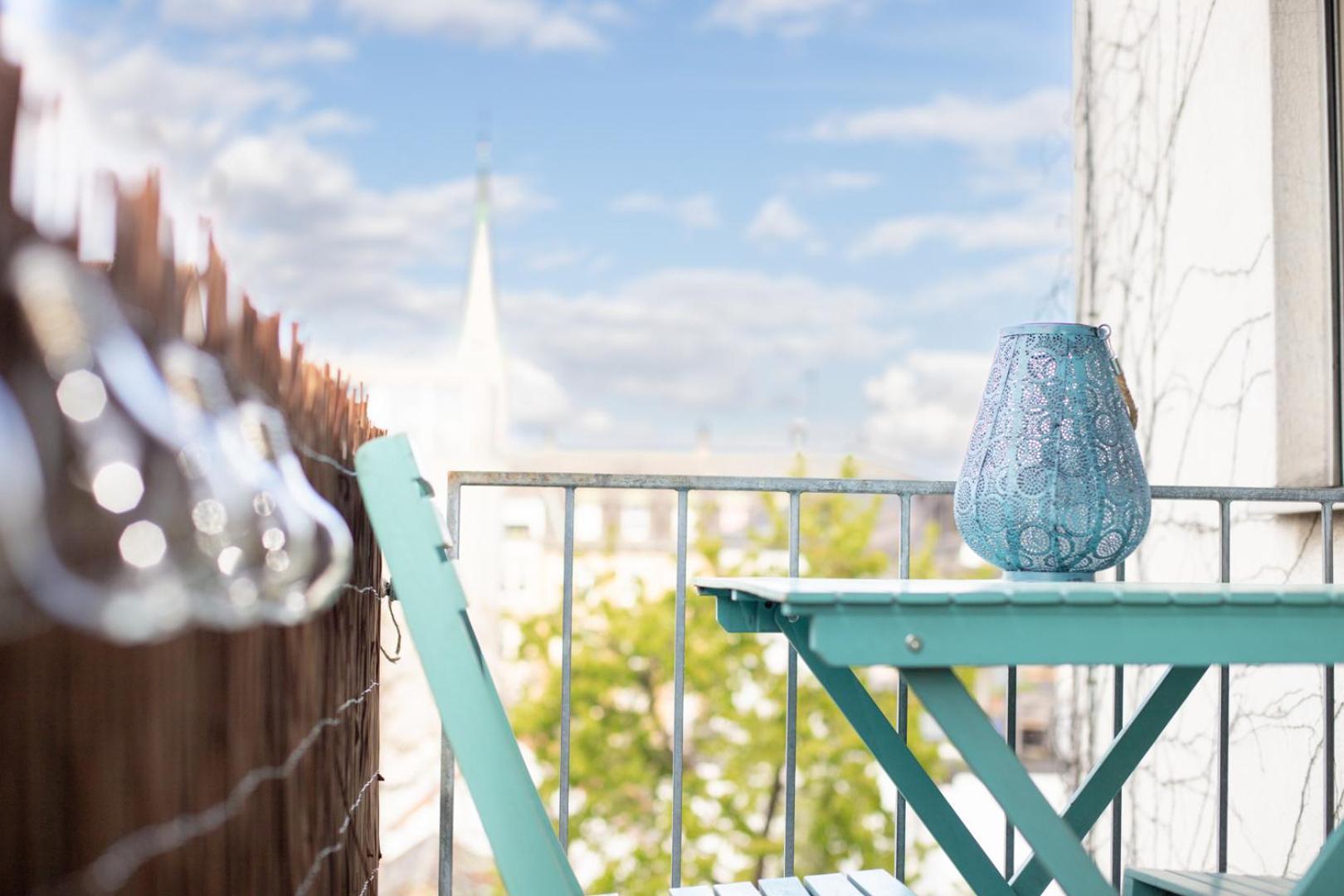 Apartment Special Blue Tiger Basel, Messe Kleinbasel 10-star Basel