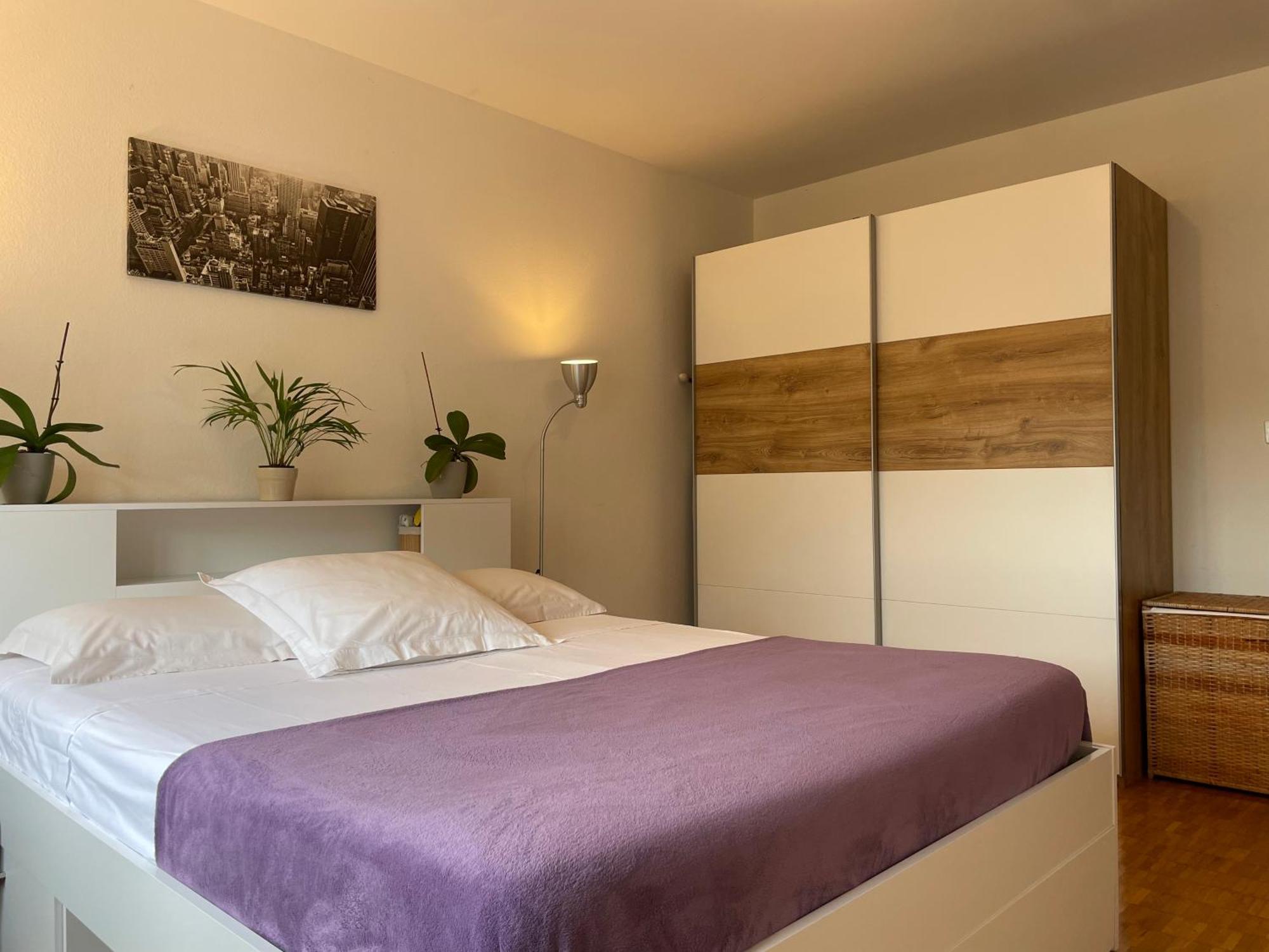 Apartment Amazing Duplex In Center Basel! *