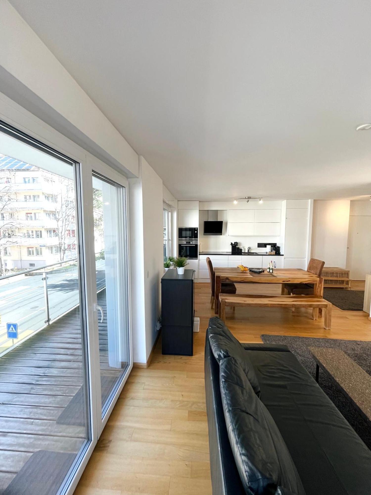 Baseliving 3,5 - Bahnhof Sbb - Self Check-in Apartment Basel
