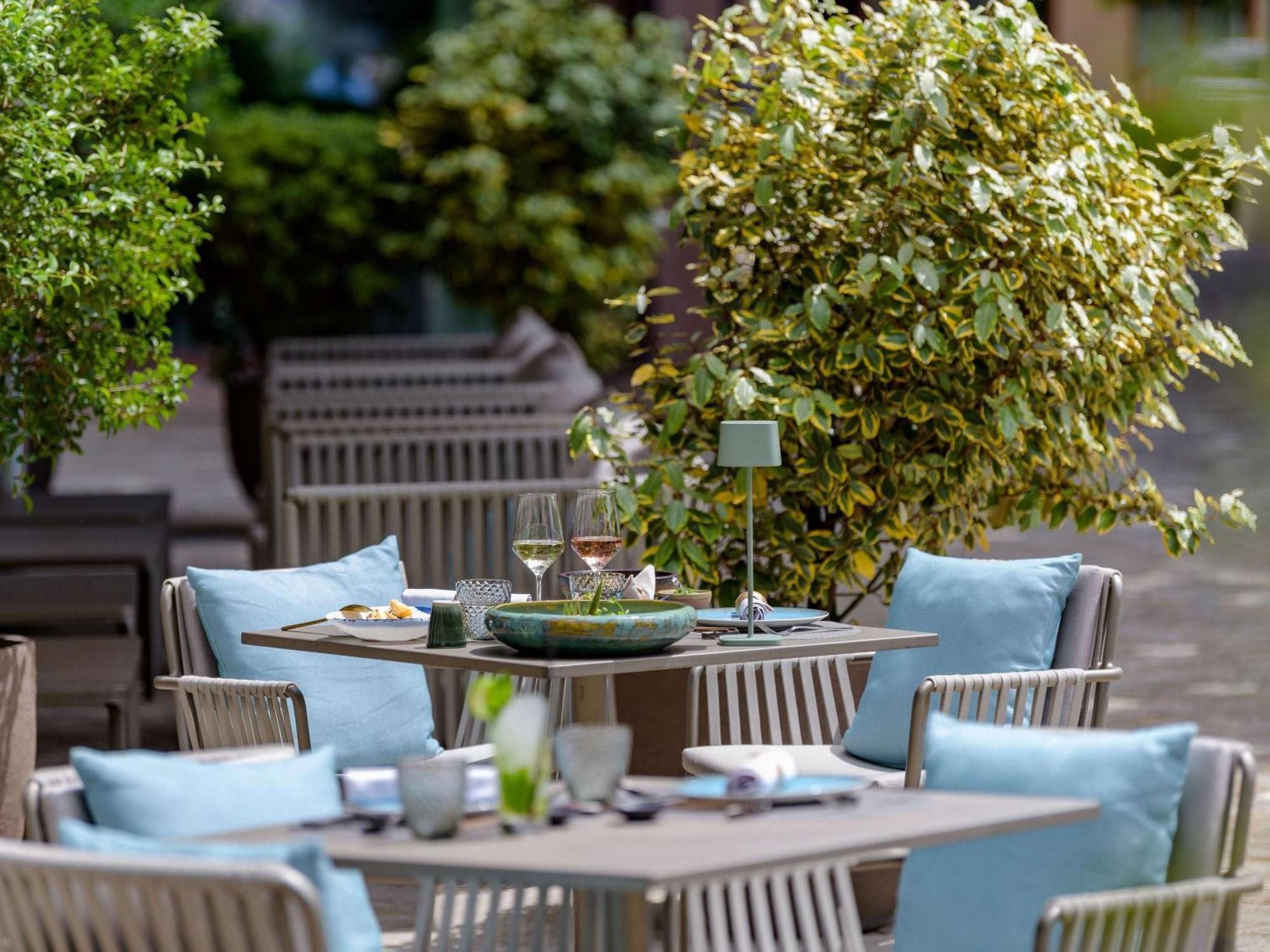 Hotel Moevenpick 4*