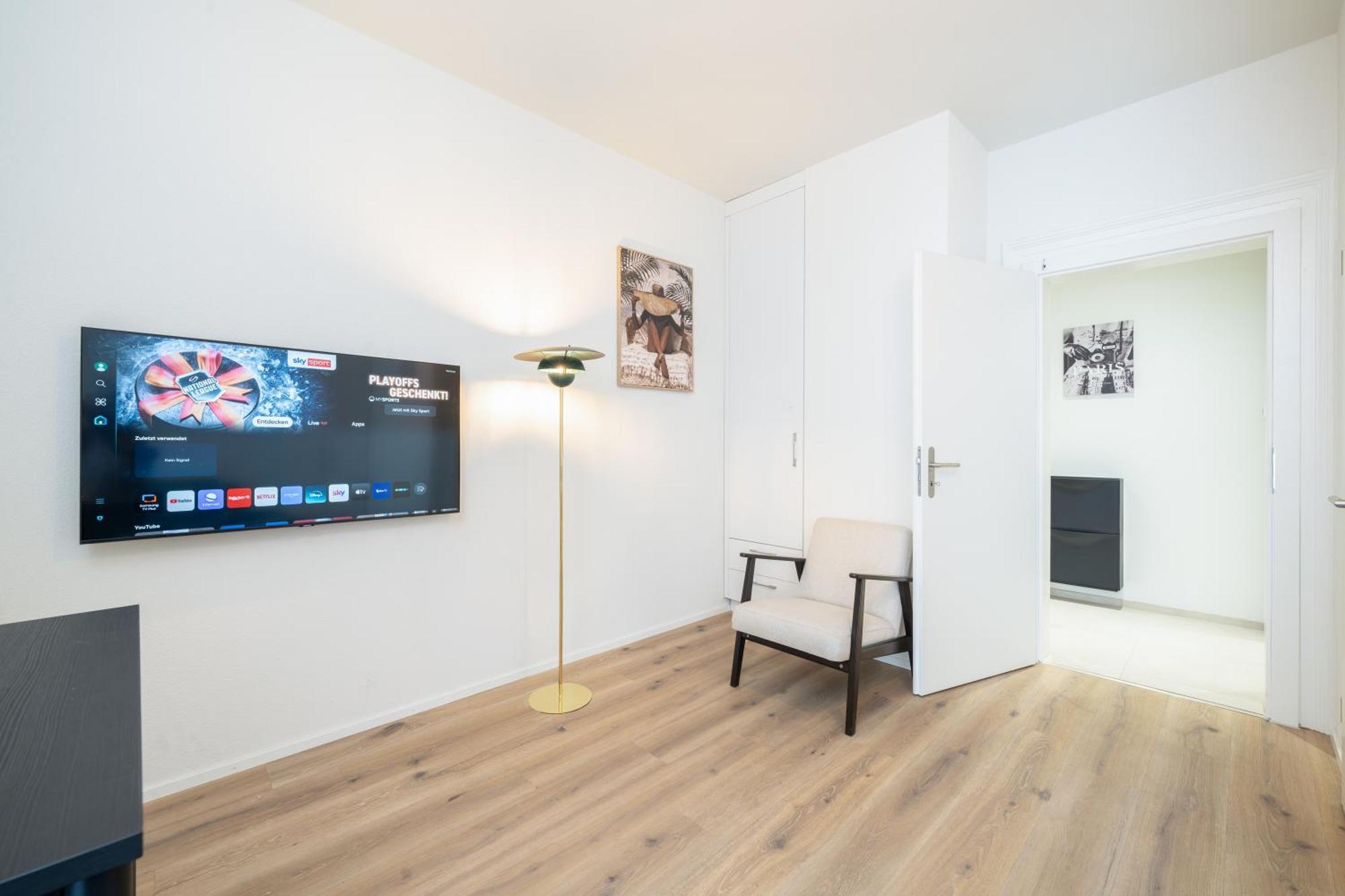 Homestay - - Kitchen - Self Check In *