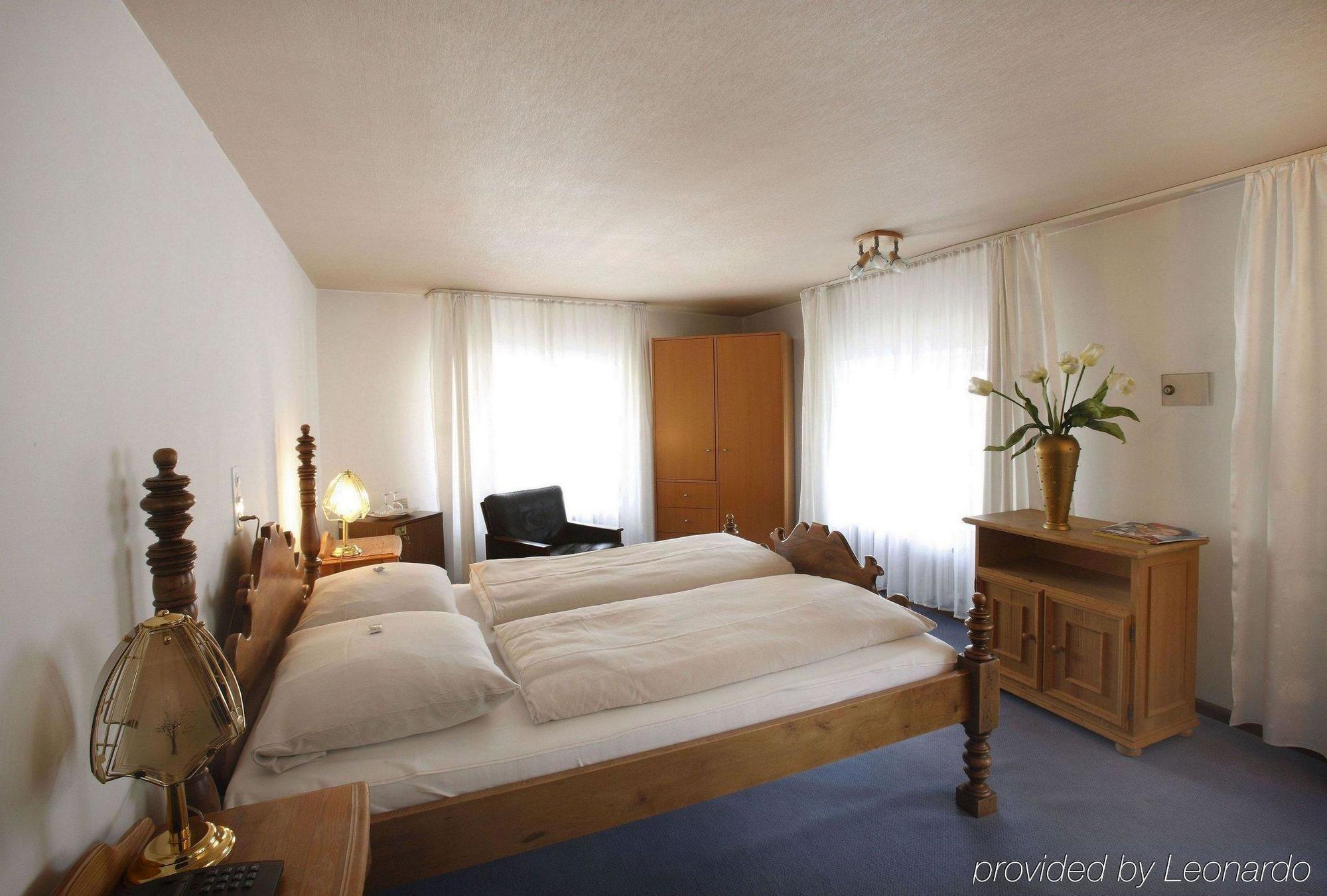 Spalenbrunnen & Restaurant Center Hotel 3*