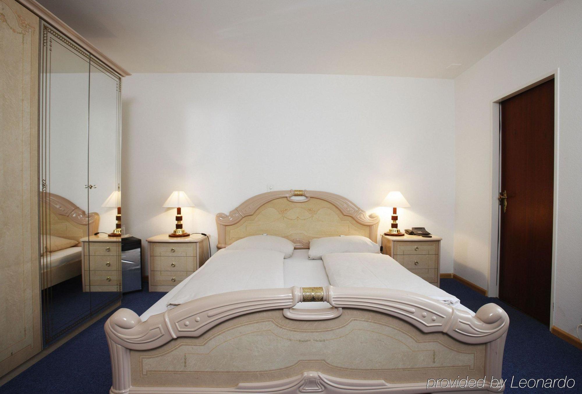 Spalenbrunnen & Restaurant Center Hotel 3*