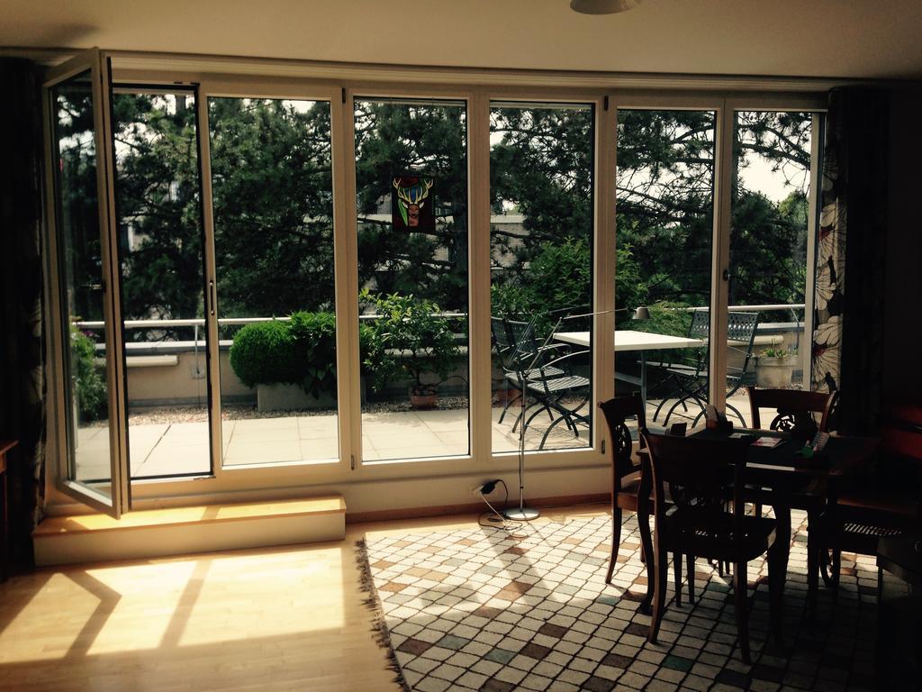 Avliving Flat With Roof Garden Basel