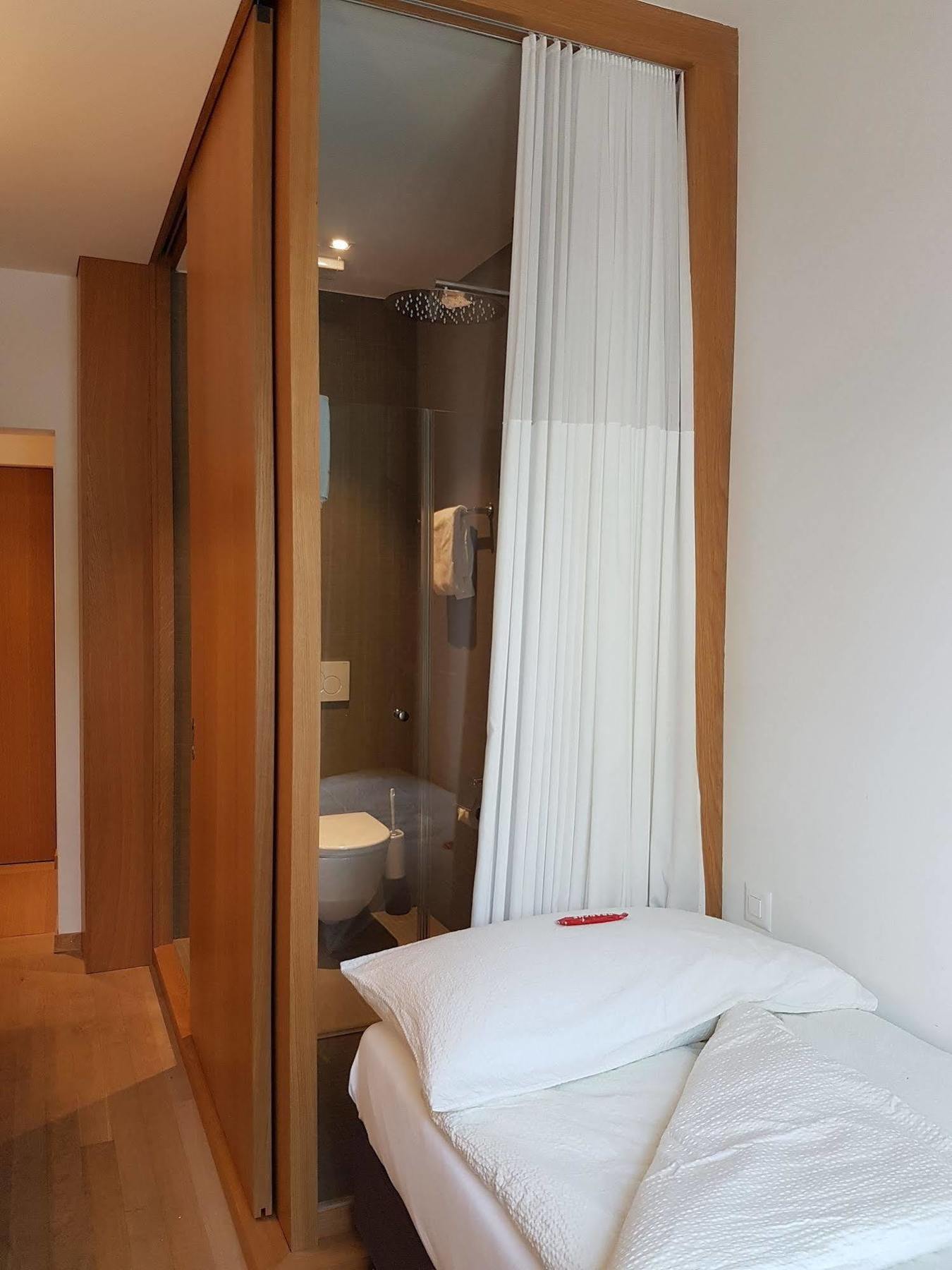 Hotel East West Basileia