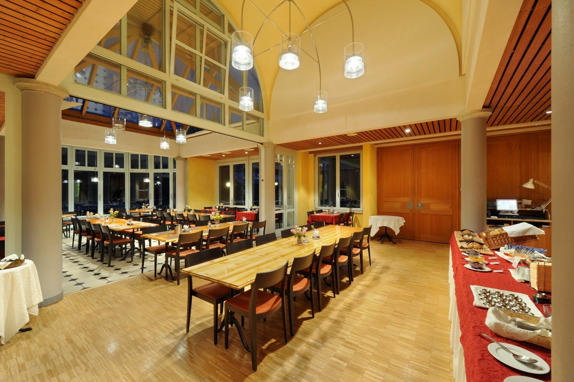 Odelya - Stadthotel Im Park Hotel Basel