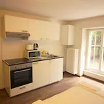 Swiss Star Basel Schweizergasse - Self Check-In