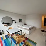 Komfortables Apartment Im Herzen Von Basel Mit Sicht Auf Den Rhein