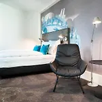 Motel One Basel