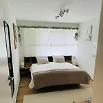 Eine Schoene Wohnung Am Messeplatz