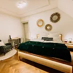 Stilvolle Maisonette Im Herzen Der Stadt