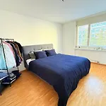 Very Nice Flat 80 Meter From Sbb