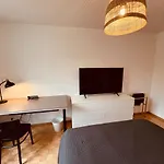Cozy Room In Basel