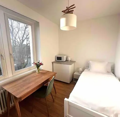 New Tiny Studio 2 Near Uni & Hospital