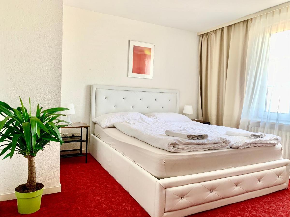 Hotel Zur Krummen Eich 3*