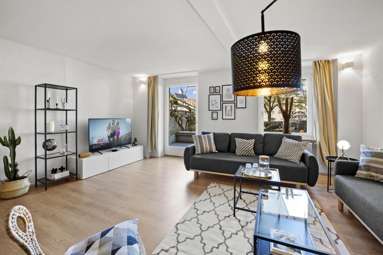 Neu I Einzigartige I Terrasse Am Rhein I Netflix I Apple Tv Apartment *