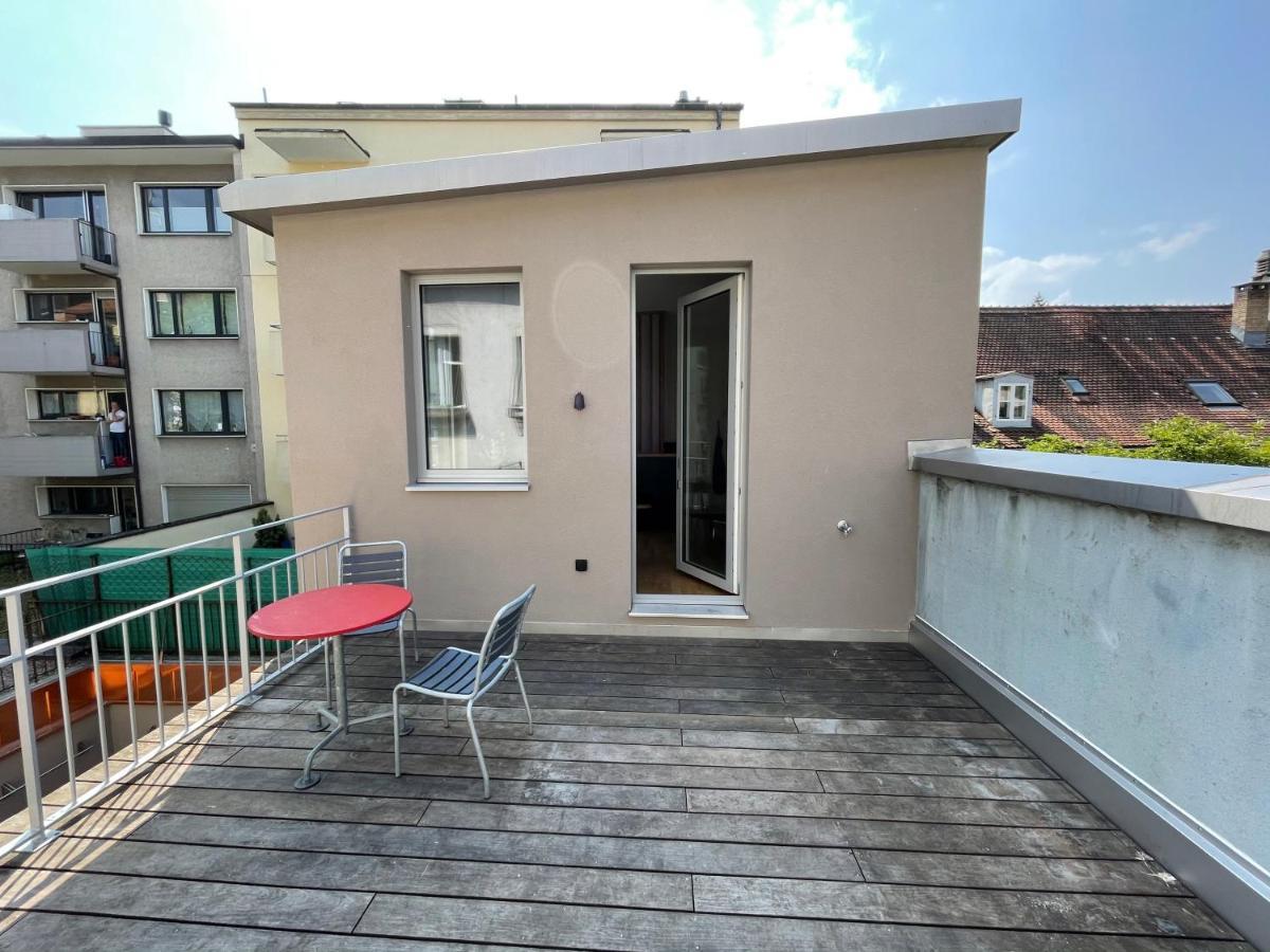 Feldberg Atelier - Courtyard Maisonette Apartamento Basileia