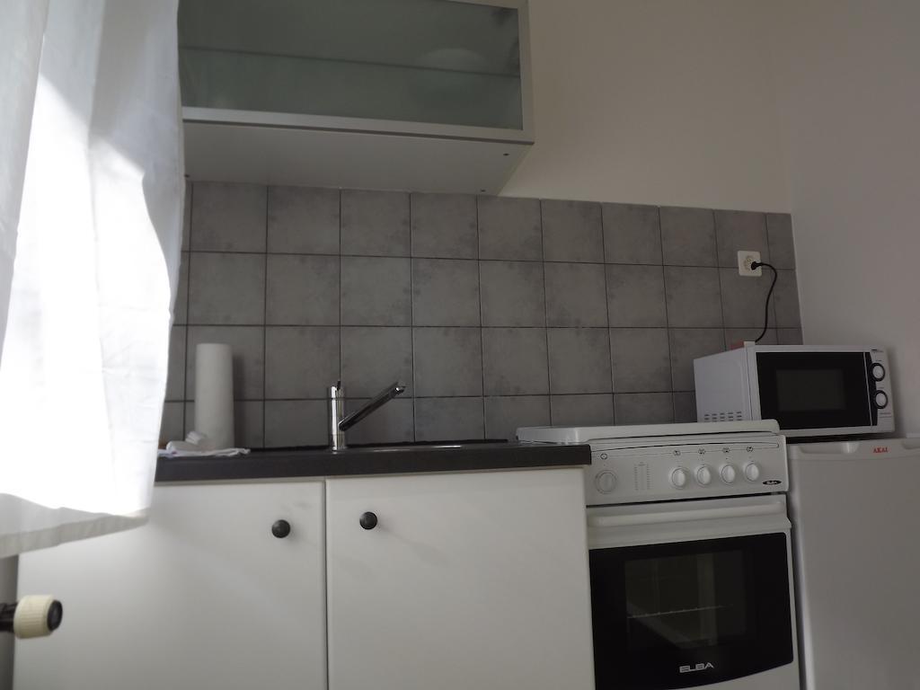 Rent-a-home Schweizergasse Apartment