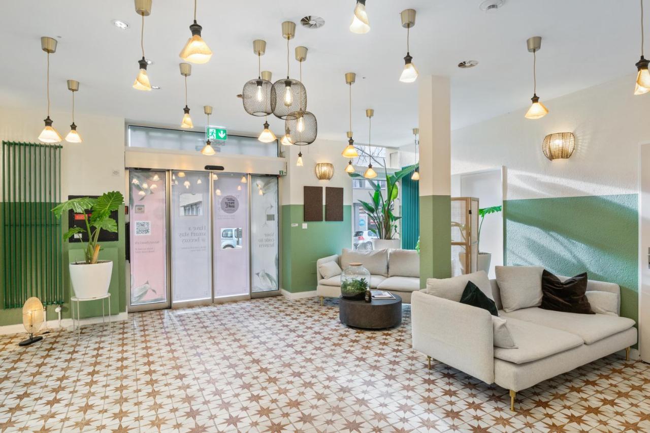 Becozy Self Check-in Pop-up Hotel
