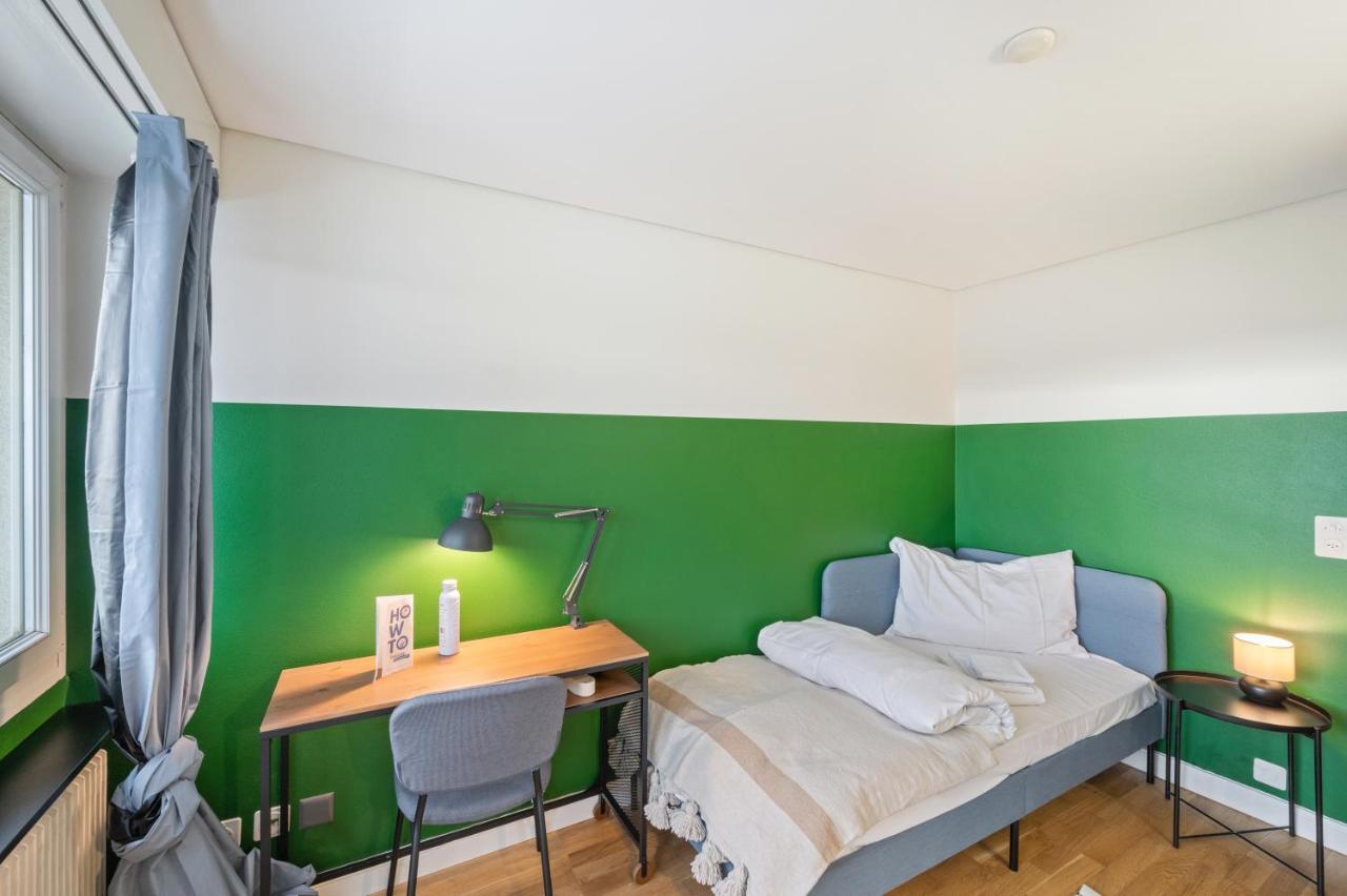 Becozy Self Check-in Pop-up Hotel 3*