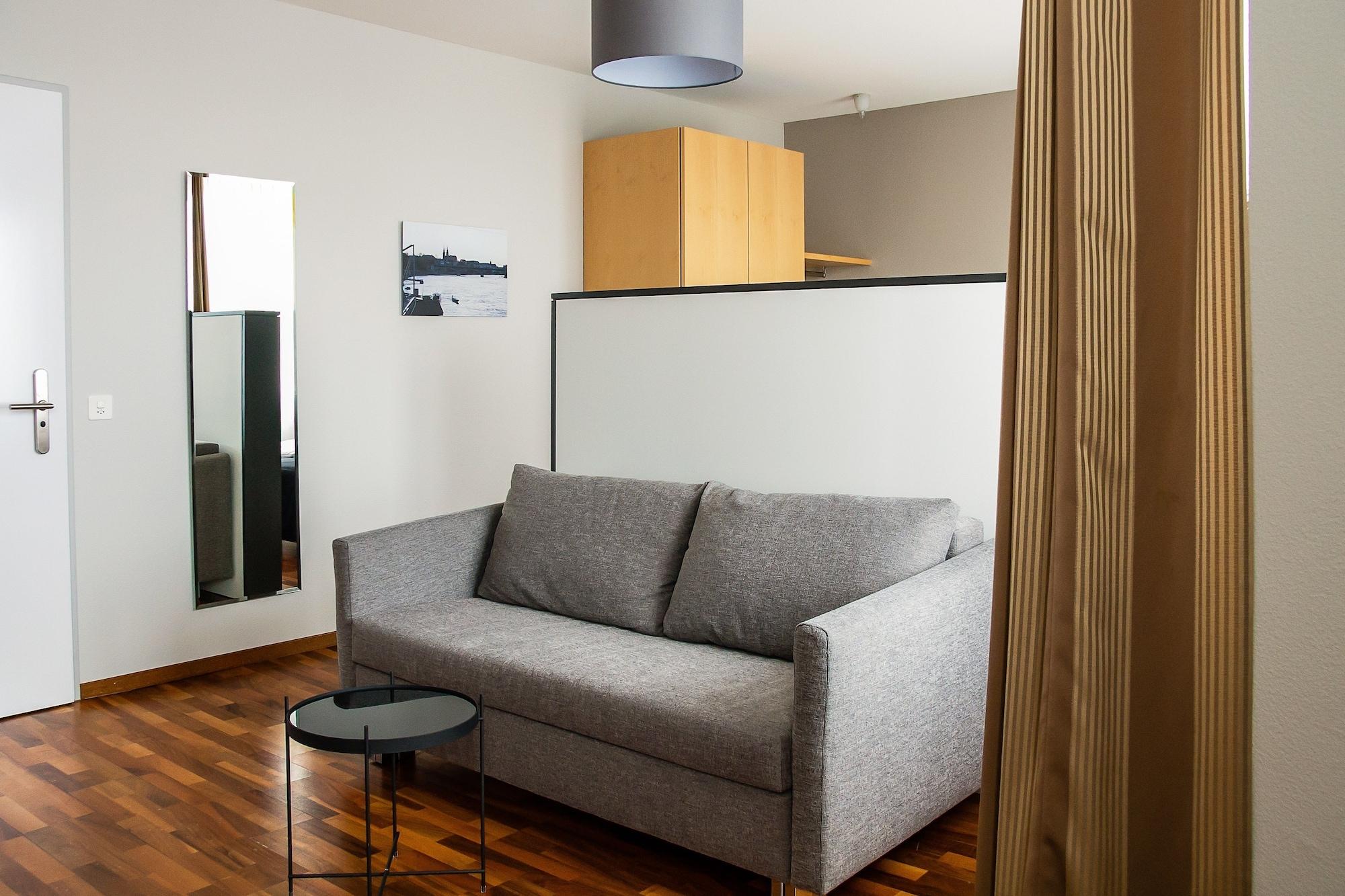 Royal - Urban Living 4*