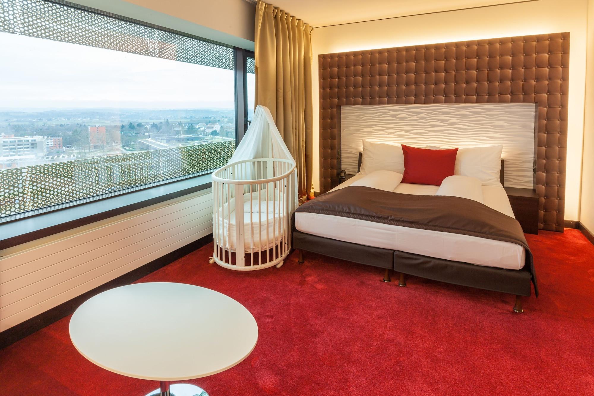 Airport - Convenient & Friendly Hotel 3*