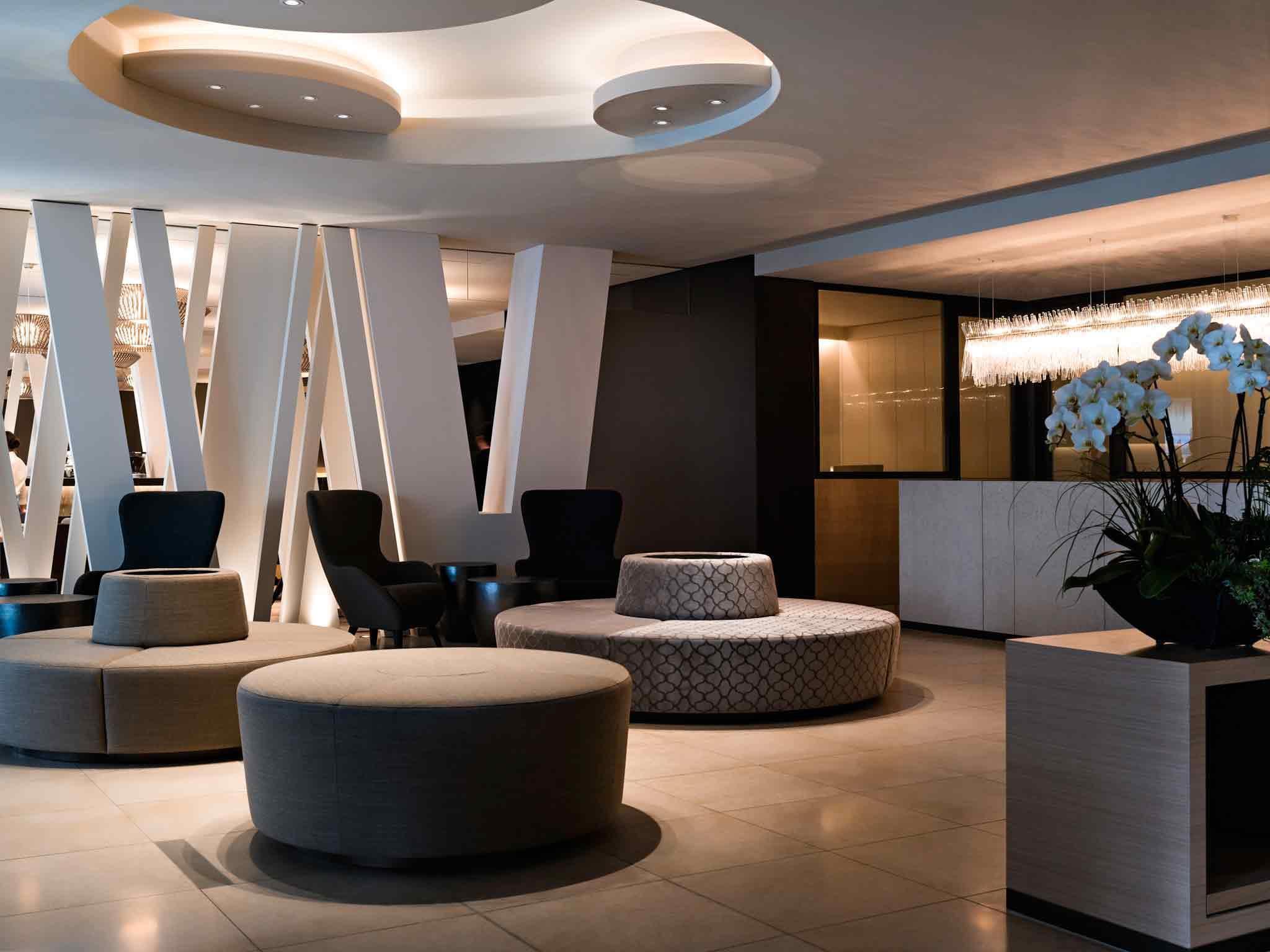 Pullman Europe 4*