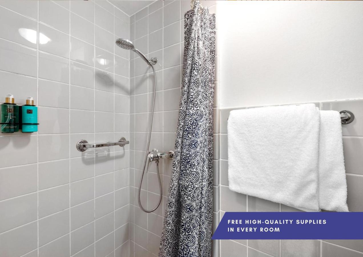 Becozy Self Check-in Pop-up Hotel Basileia
