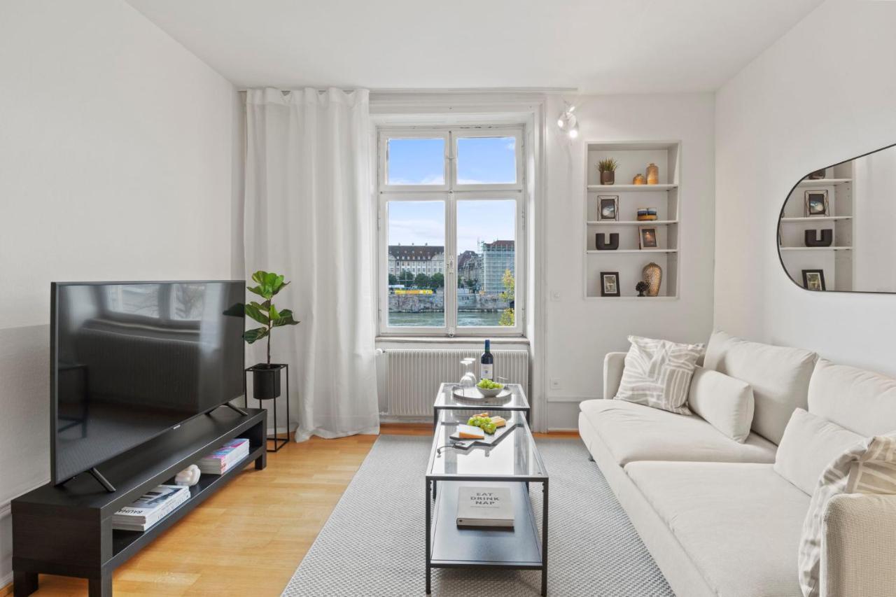 True Basel - Stadtwohnung I Rheinblick Apartment *