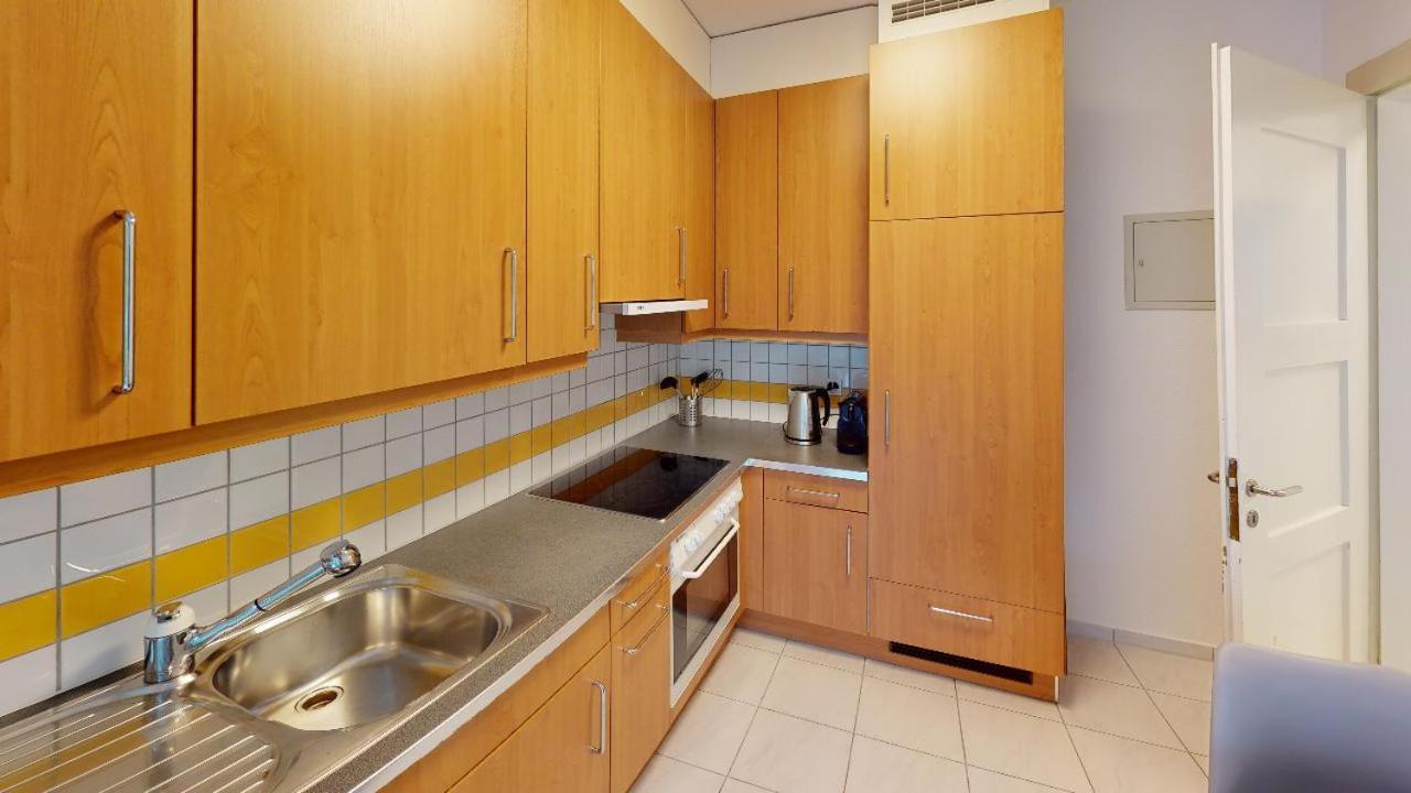 Unique Serviced Living @ St. Johann Apartment *