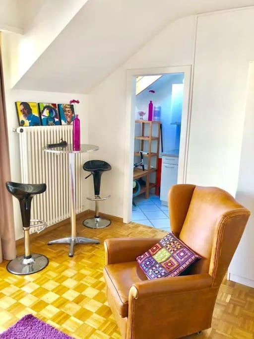Appartement Ganze Mit Balkon,schoene Aussicht,kueche,bad,wifi