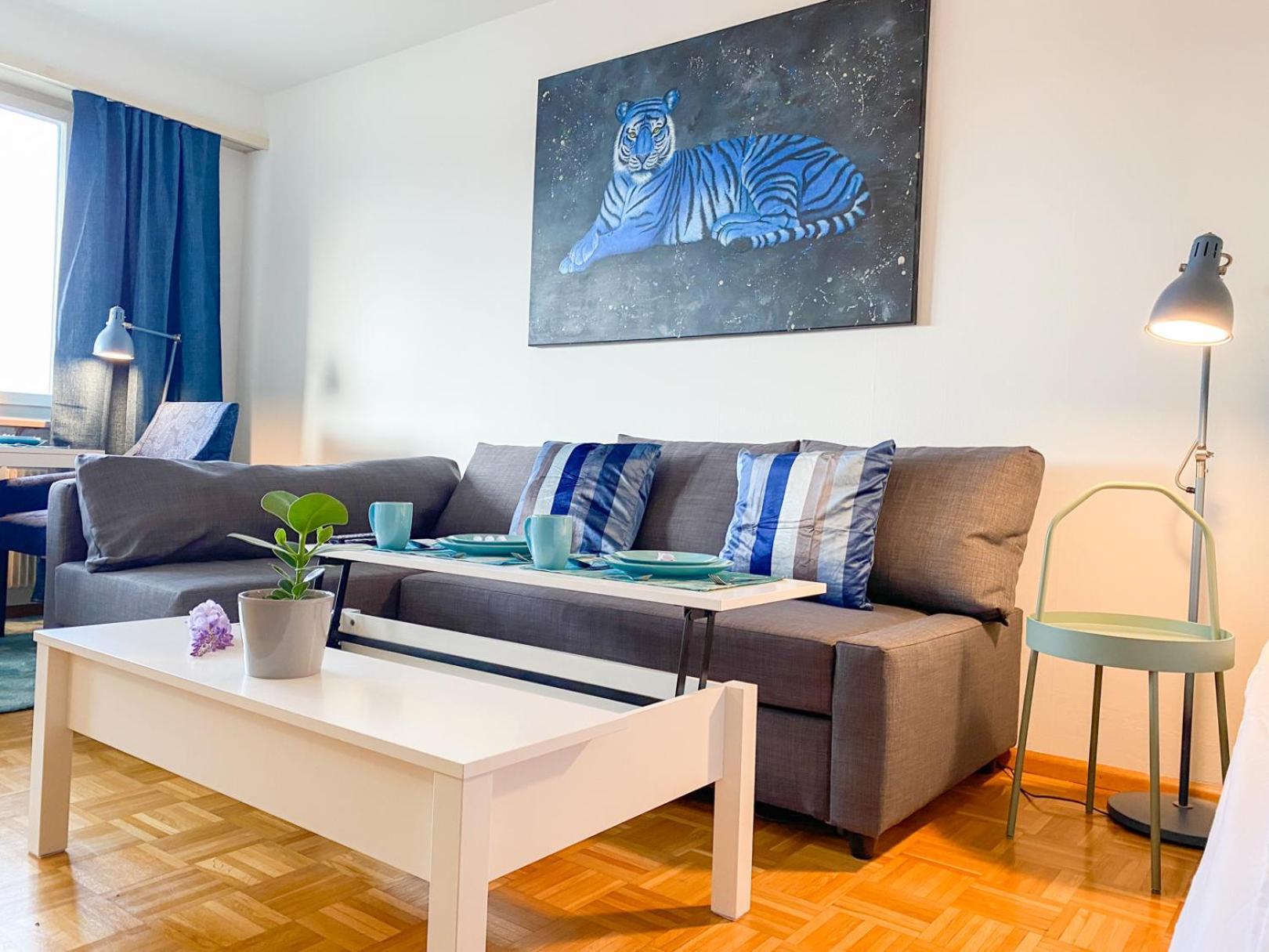 Special Blue Tiger Basel, Messe Kleinbasel 10-star *