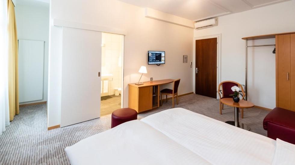 Hotel Rochat Bazel