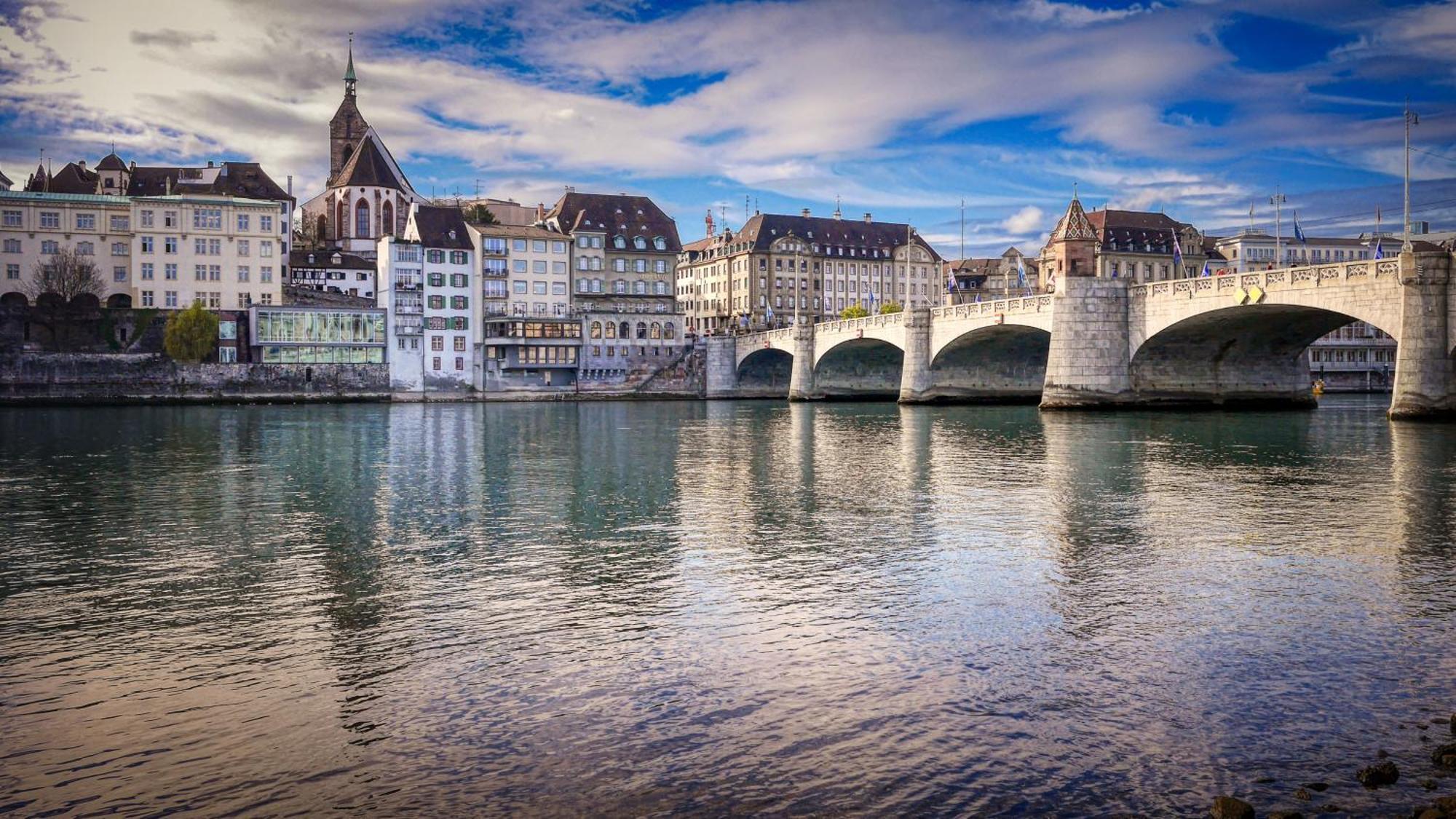 Apartment Center Rooftop With Oldtown View Basel
