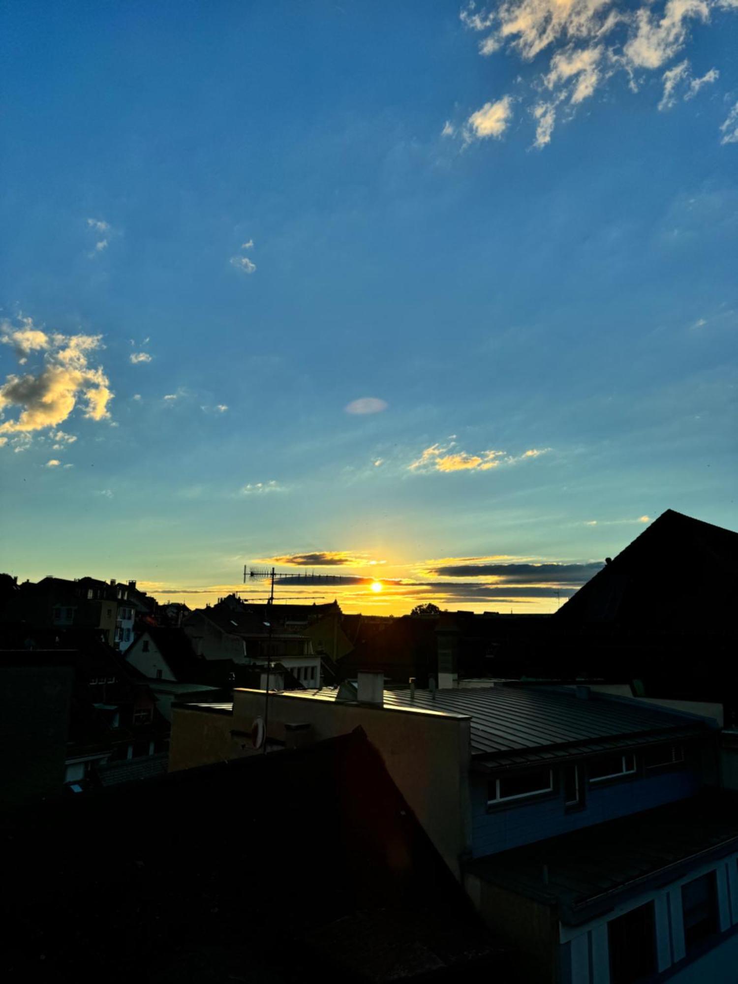 Exclusive Rooftop Duplex Penthouse - 200sqm - 280 Panoramic Views - Downtown
