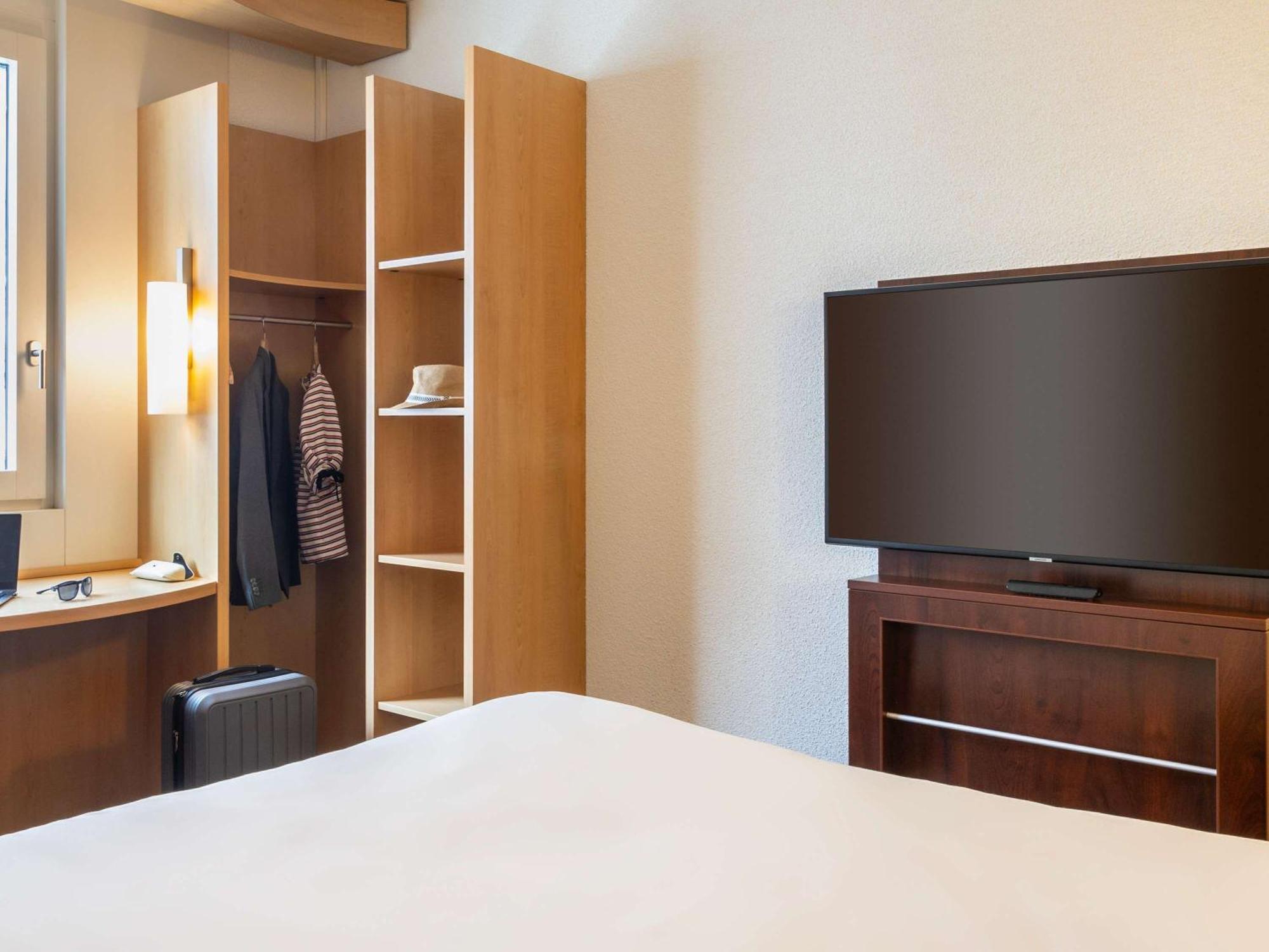 Ibis Bahnhof Hotel Bazel
