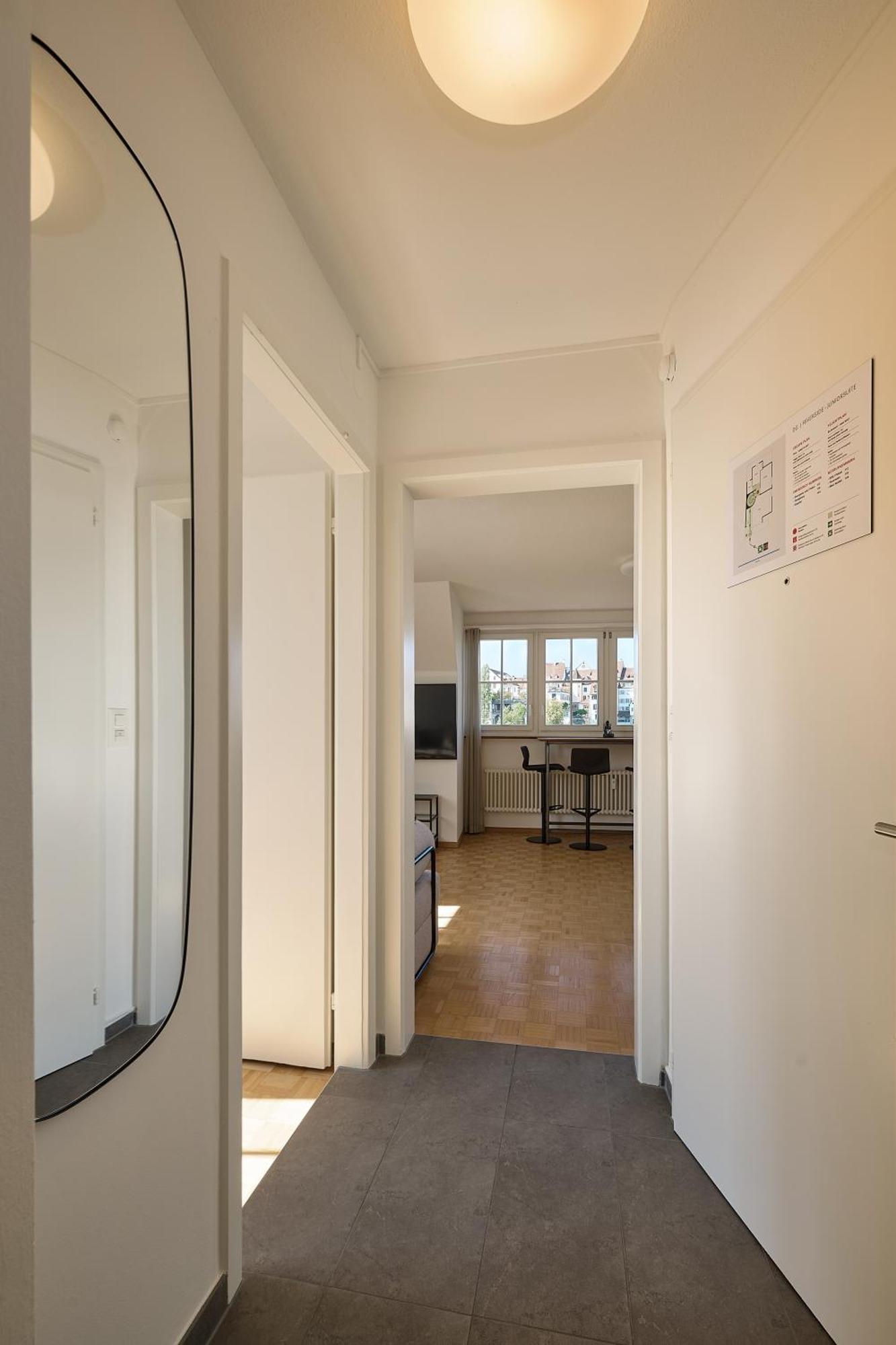 Riverside Apartment *