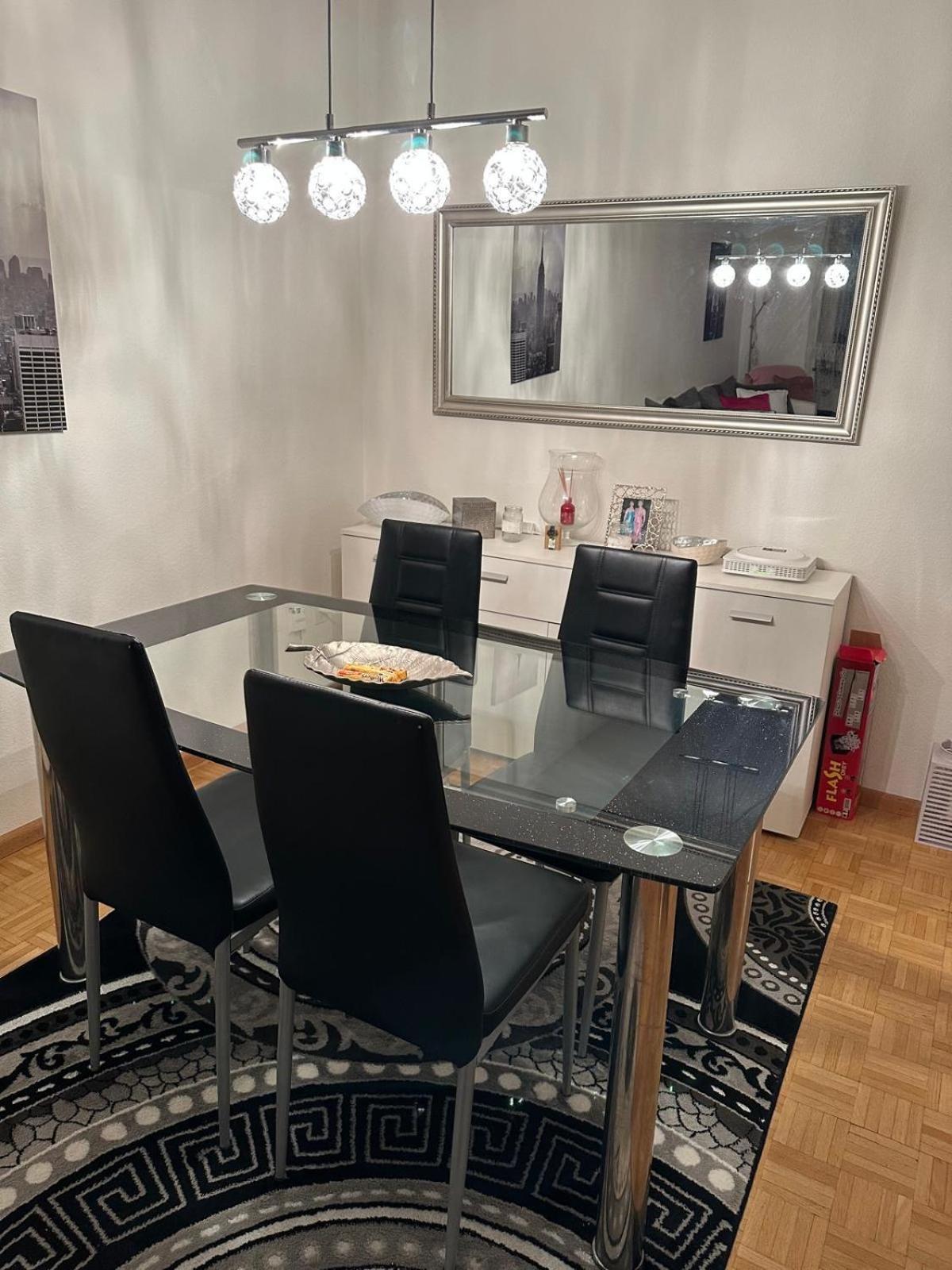 Schöne In Der Of Apartment Basel
